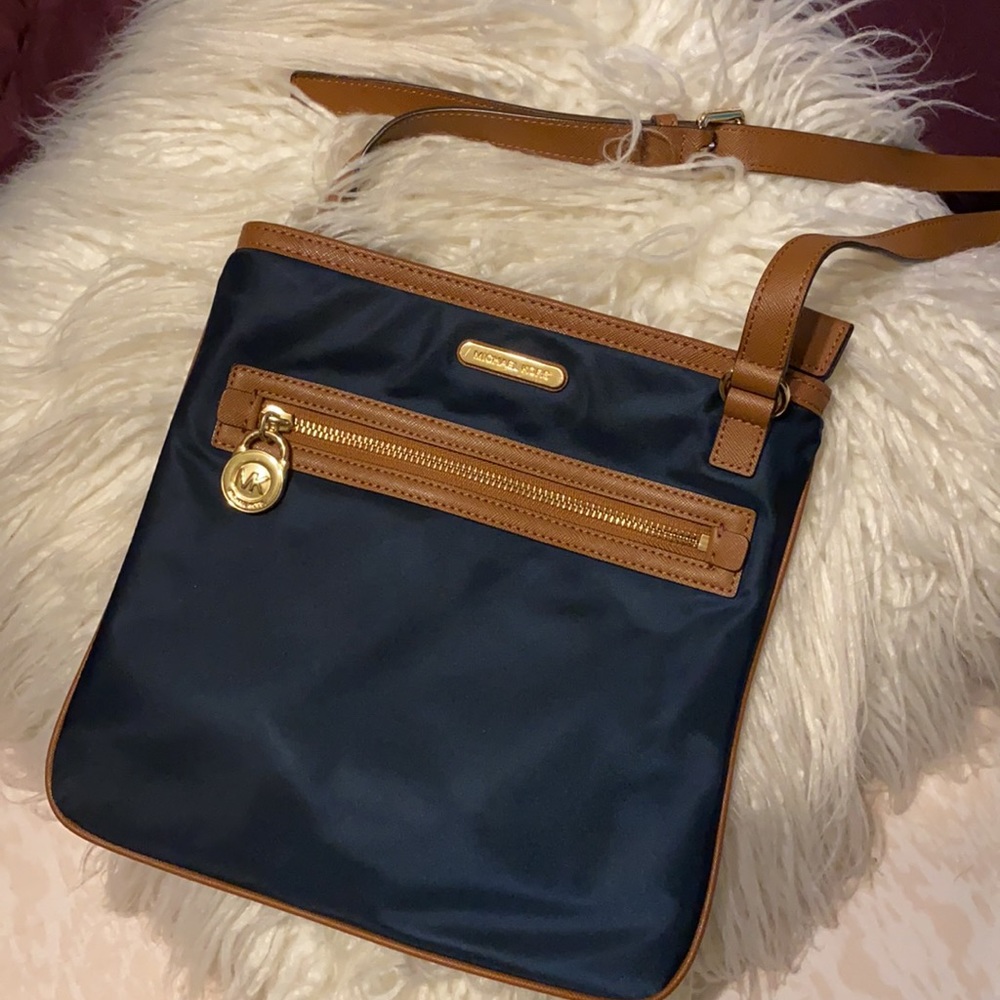 Michael Kors Kempton large crossbody bag